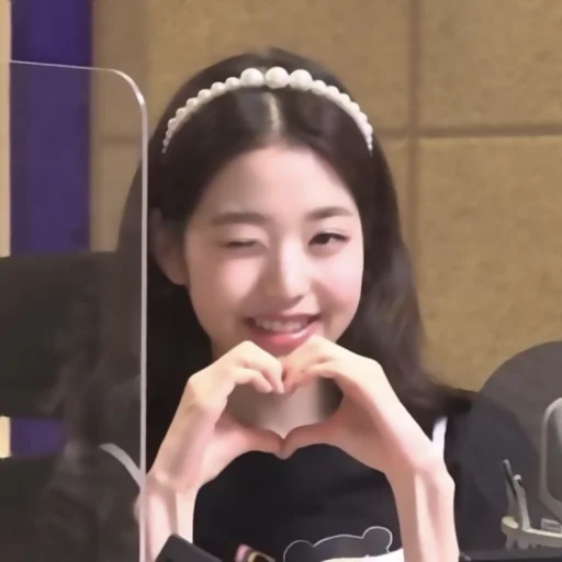 Sticker 🩰‘ W O N Y O U N G - @tt3mn - 6