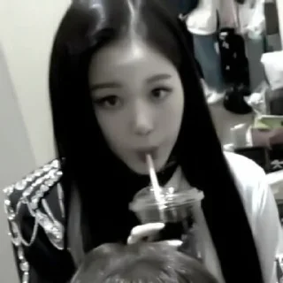 Sticker ₊°⿻ 🦢• °𝗐𝗈𝗇𝗒𝗈𝗎𝗇𝗀 𝖻𝗒 @help_jennsoo - 2