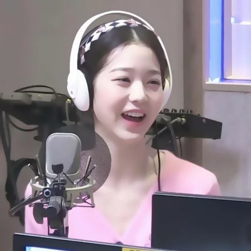 Sticker ꒰🍓˓˓ 𝘸𝘰𝘯𝘺𝘰𝘶𝘯𝘨 @help_jennsoo - 9