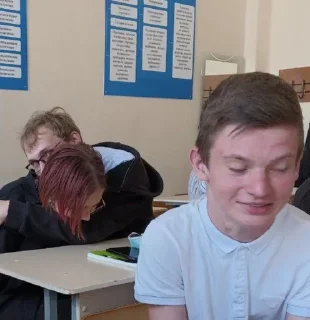 Sticker попа - 0