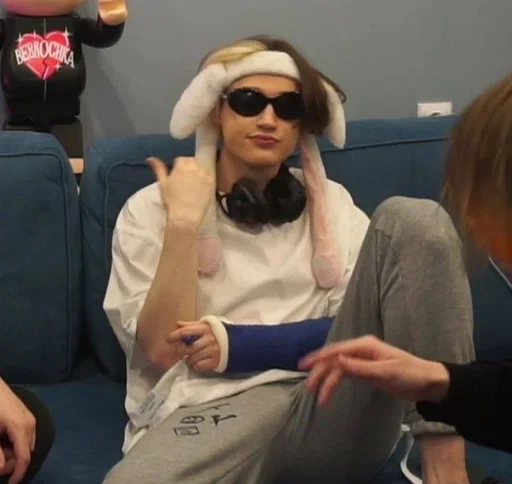 Человек одежда человеческое лицо