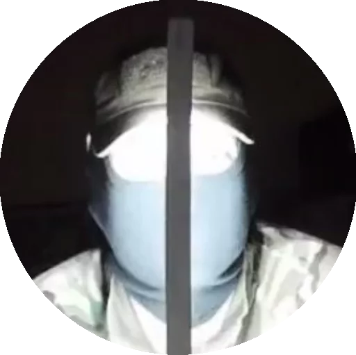 screenshot helmet art