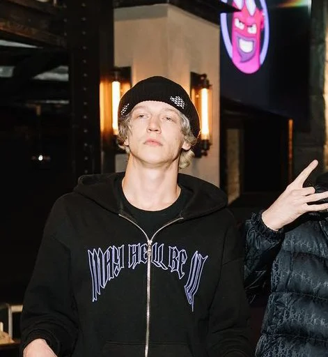 Sticker ХАЗЯЕВА  !by nnupsuw - 2