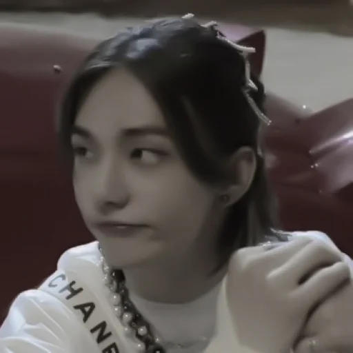 :; 𝗁𝗒𝗎𝗇𝗃𝗂𝗇 @xiroe - Человек