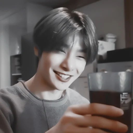 :; 𝗃𝖾𝗈𝗇𝗀𝗂𝗇 @xiroe - 