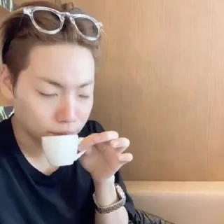 Стикер смешнявки - 0