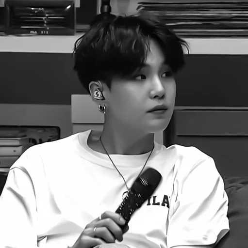 Стикер чб юнги @helpjeyy :: @fStikBot - 6