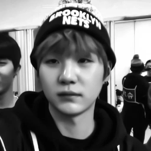 Стикер чб юнги @helpjeyy :: @fStikBot - 1