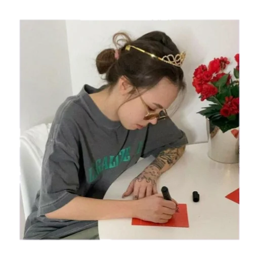 person fashion accessory clothing