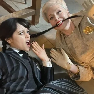 Стикер Все стикеры 🔜 @TgStickerRobot - 10