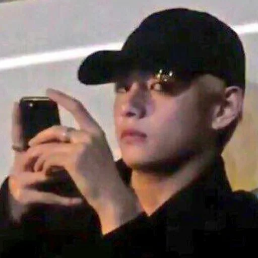 Человек человеческое лицо мобильный телефон