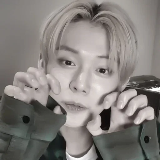 Sticker ༘*ೃ 𝑦𝑒𝑜𝑛𝑗𝑢𝑛.༘*ೃ |@help_fr_rau - 6