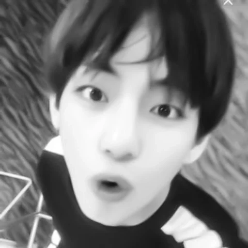 Sticker чб тэхён @helpjeyy :: @fStikBot - 5