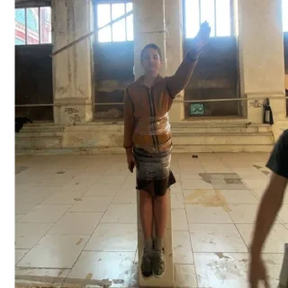 Стикер yebki - 1