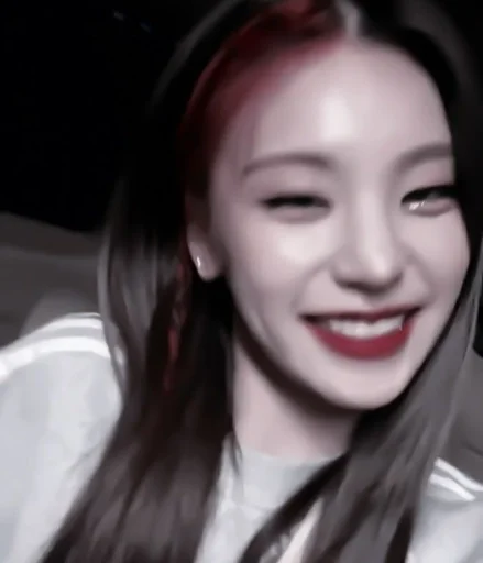 Человек губа человеческое лицо