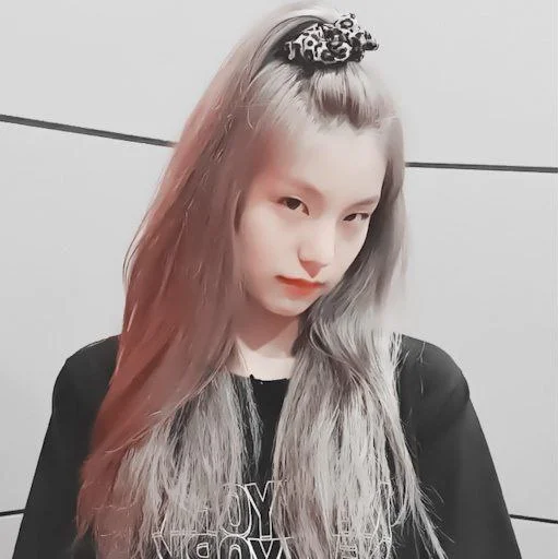 person human face fashion accessory