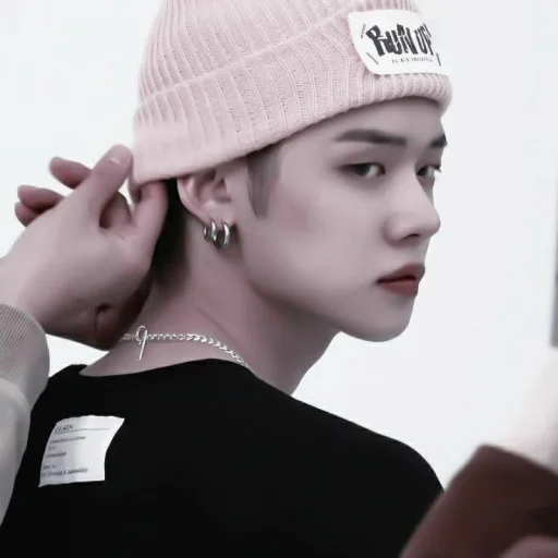 person fashion accessory human face