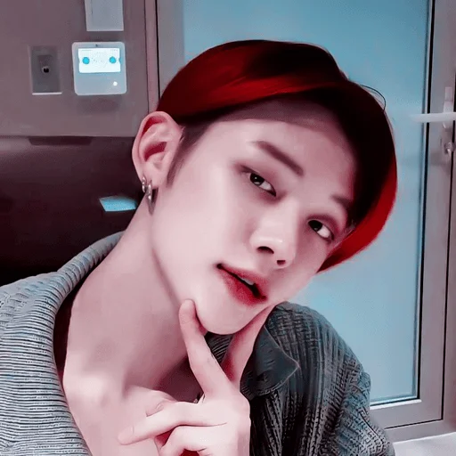 Sticker #𝐥𝐢𝐯𝐞: yeonjun 180421 ;: by @paradismaudit - 4