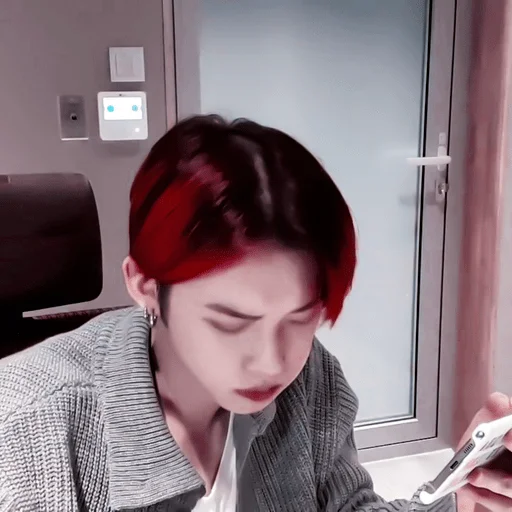 Sticker #𝐥𝐢𝐯𝐞: yeonjun 180421 ;: by @paradismaudit - 1