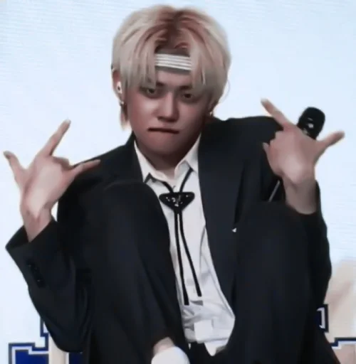 Sticker 𝘵𝘹𝘵 — 𝘺𝘦𝘰𝘯𝘫𝘶𝘯; #𝘮𝘰𝘰𝘥 𝘣𝘺 @kookluvv - 11