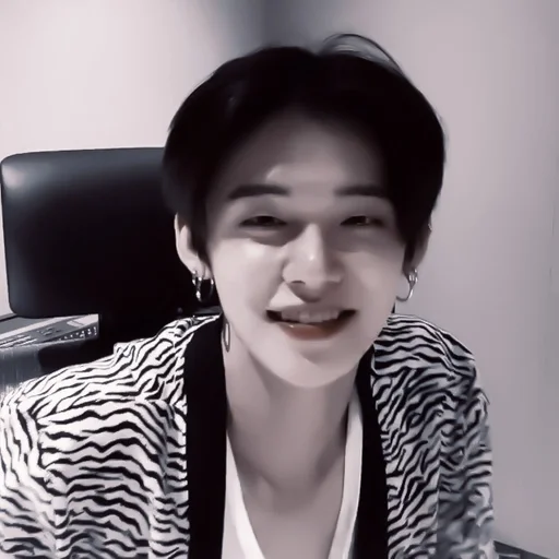 Стикер ʏᴇᴏɴᴊᴜɴ || @fairywizards :: @fStikBot - 5