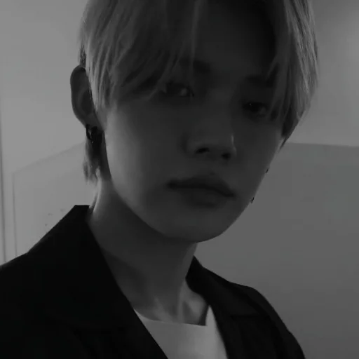 Человек человеческое лицо черно-белый