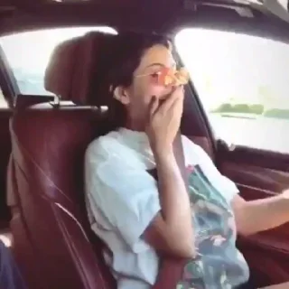 Стикер Selena Gomez - 8