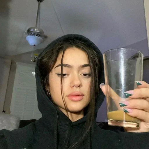 Sticker оу е by @fStikBot - 11