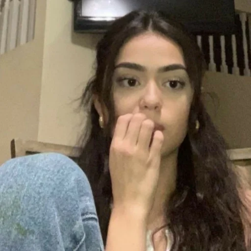 Sticker оу е by @fStikBot - 0