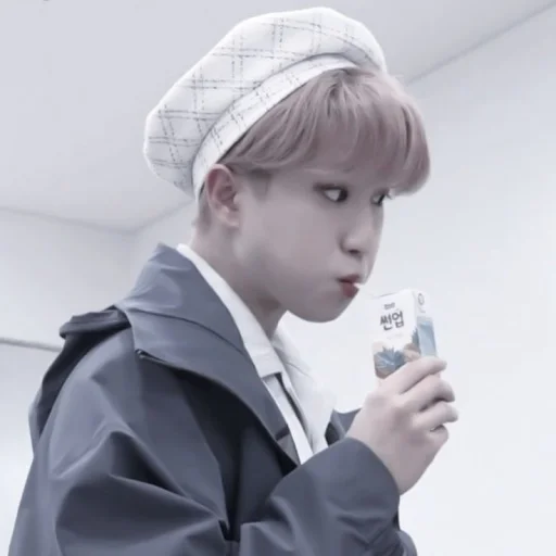 Стикер yhgffbjik - 1