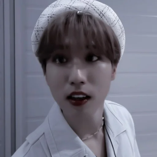 Стикер yhgffbjik - 1