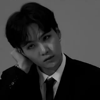 Sticker ﹫ 💭 𝘆𝗼𝗼𝗻gi ⭏ @anhedoniastkrs - 0