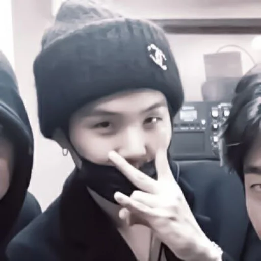 Стикер ❀ yoongi ❀ [@helpik_lisonki] - 9