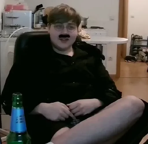 Стикер yung hata - 2