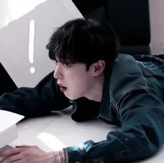 Стикер 🤖 - 𝐲𝐮𝐧𝐡𝐨`. | @pecjuwr - 7