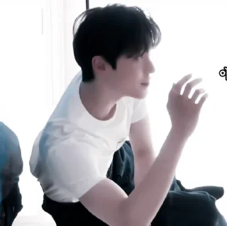 Стикер 🤖 - 𝐲𝐮𝐧𝐡𝐨`. | @pecjuwr - 3