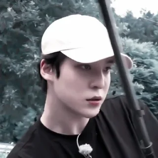 Стикер 🤖 - 𝐲𝐮𝐧𝐡𝐨`. | @pecjuwr - 1