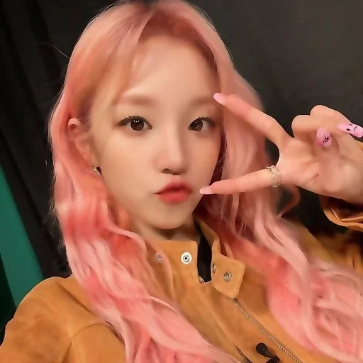 Стикер (🐋)) yuqi @lilacstckrs - 8