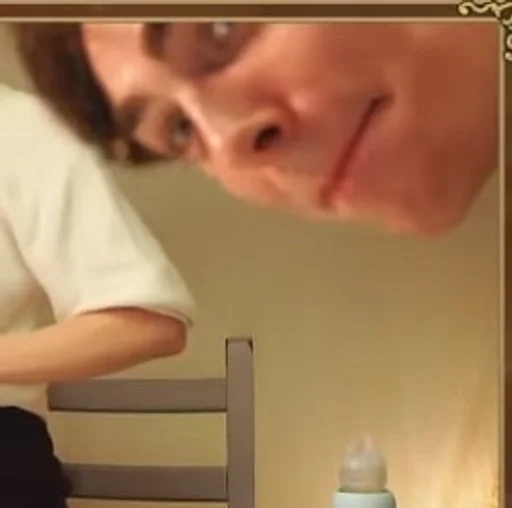 Человек стена комнатный