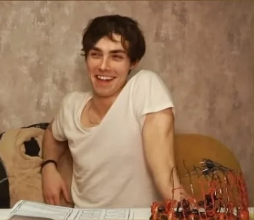 Человек человеческое лицо стена