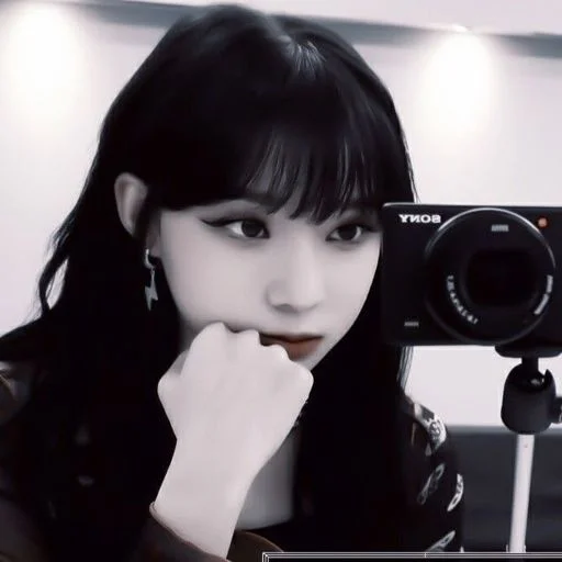 Стикер Избранные • @sticbot - 1