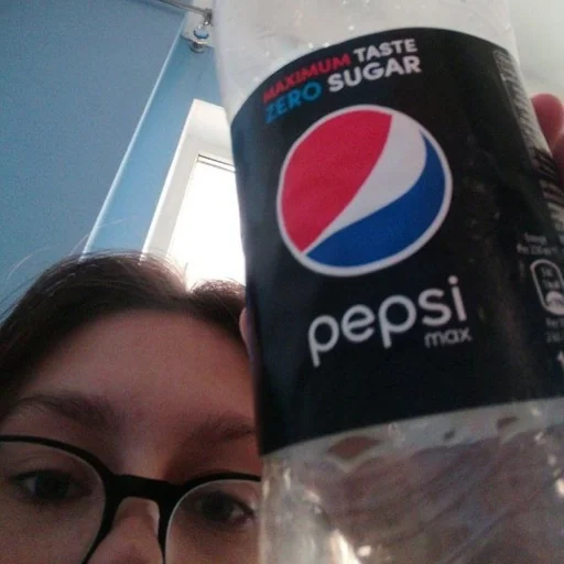 жопупка бы лайк :: @fStikBot - человеческое лицо