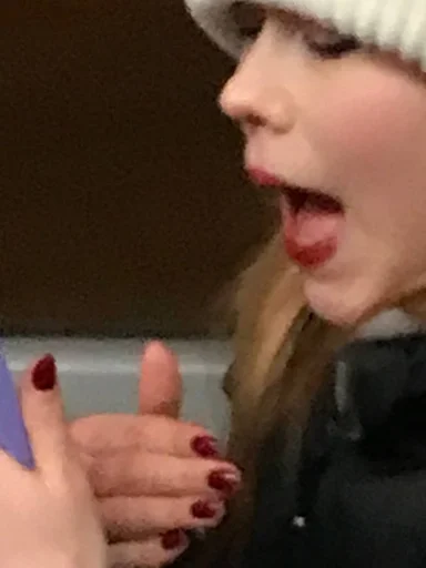 Человек человеческое лицо гвоздь