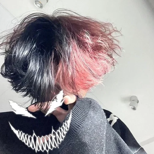 Человек комнатный стена